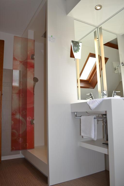 Le Domaine Des Cigognes Hotel Ennevelin Quarto foto